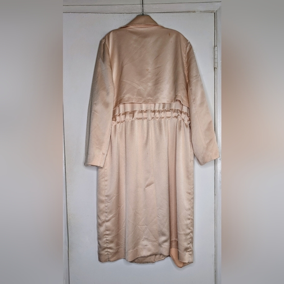 Acler • Satin Double Breasted Trench Coat in Oyster Pink - Picture 2 of 4